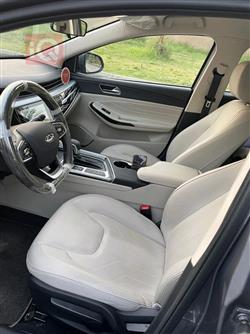 شيري أريزو 5